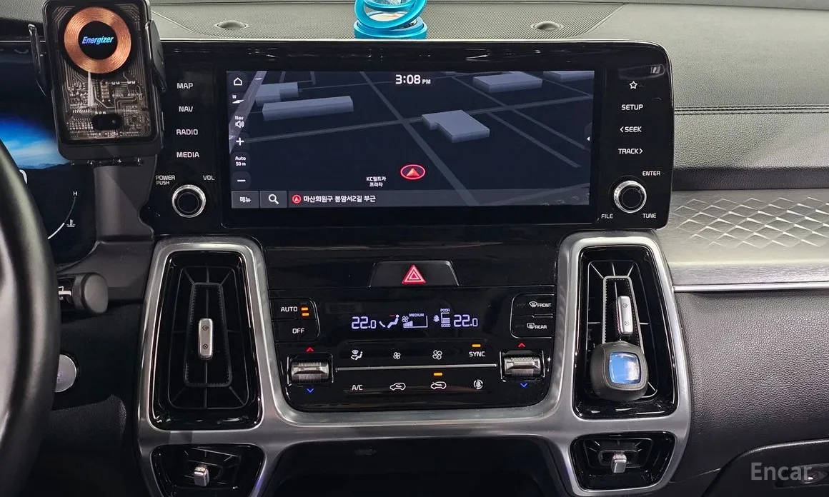 Фото 14 - Kia Sorento