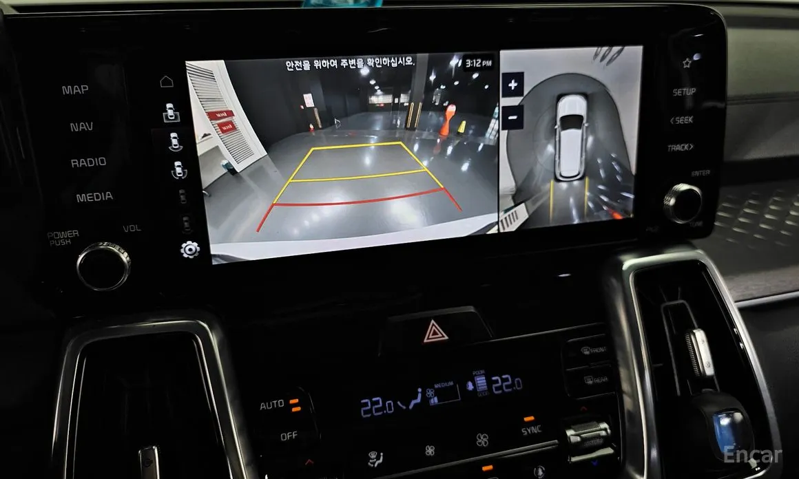 Фото 15 - Kia Sorento