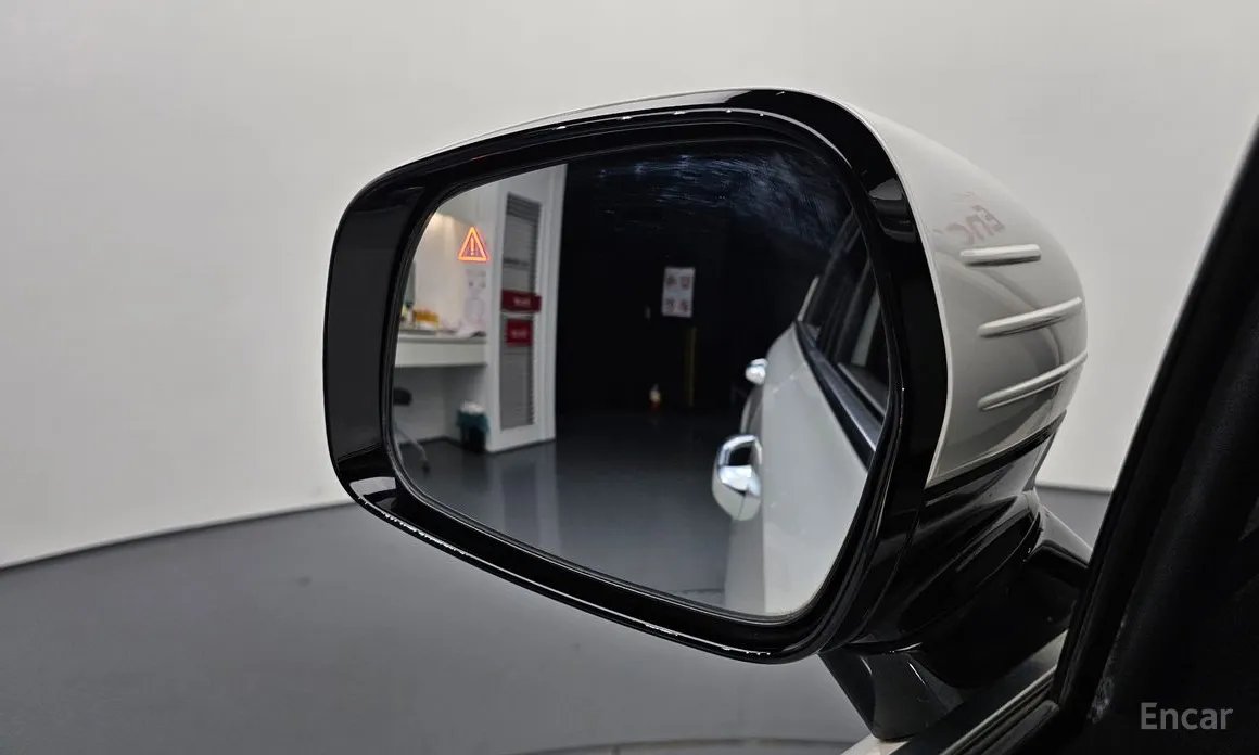 Фото 16 - Kia Sorento