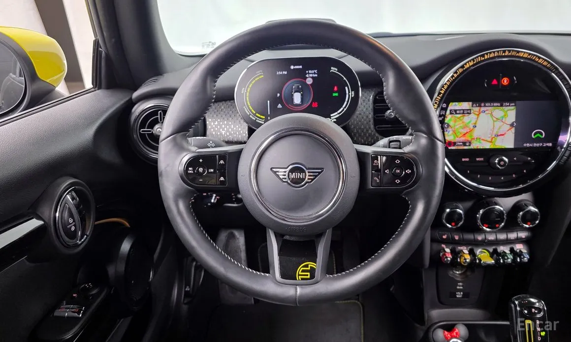 Фото 13 - Mini Cooper