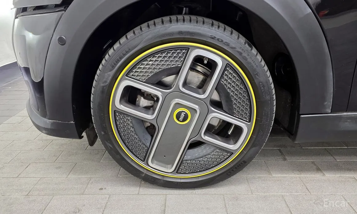 Фото 5 - Mini Cooper