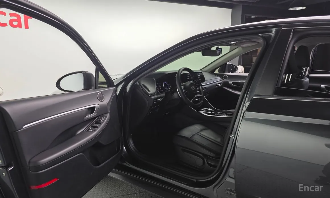 Фото 11 - Hyundai Sonata