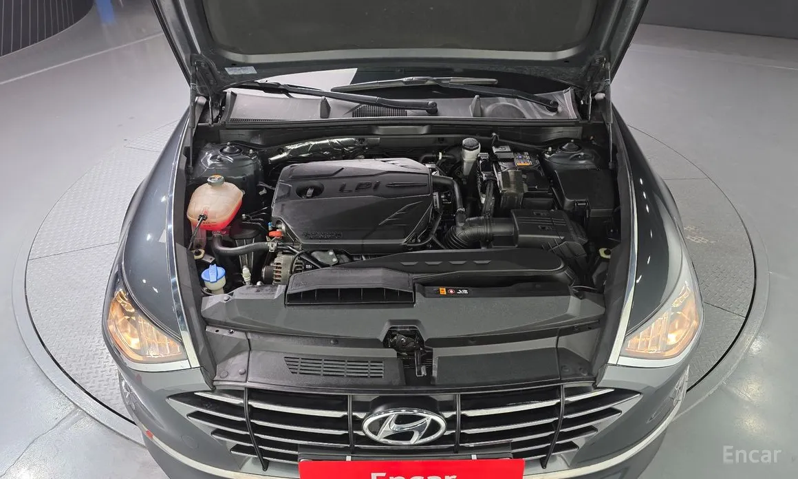 Фото 6 - Hyundai Sonata