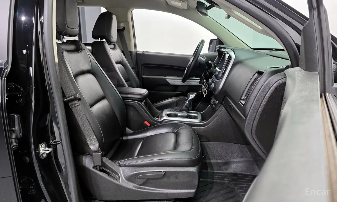 Фото 11 - Chevrolet Colorado