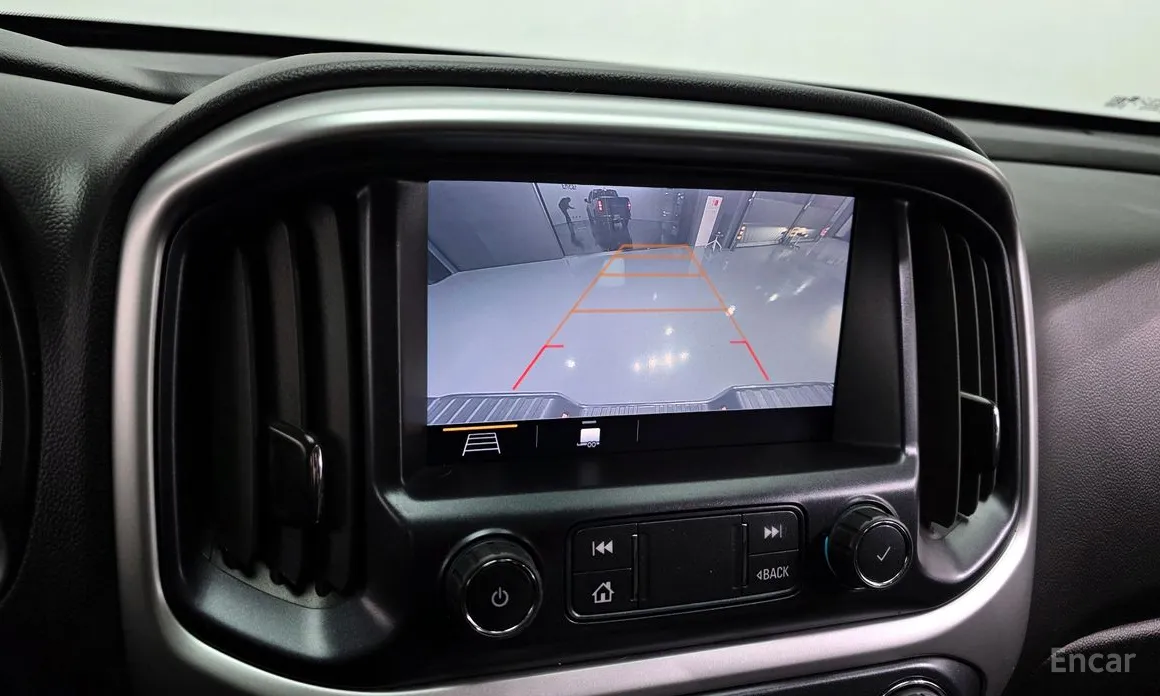 Фото 15 - Chevrolet Colorado