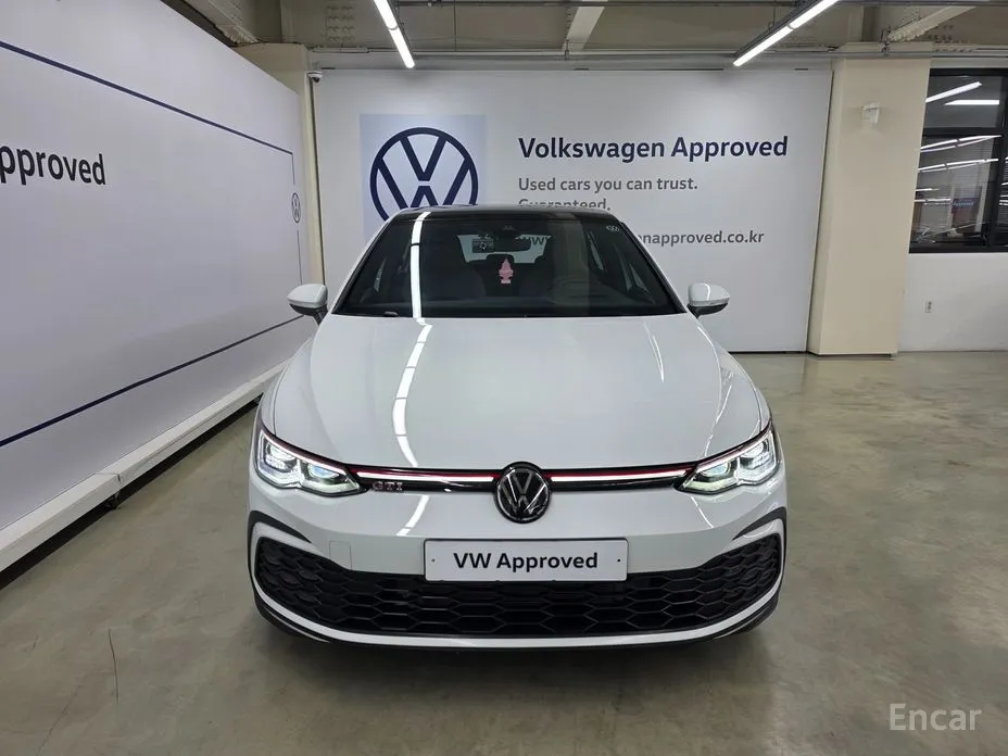 Фото 3 - Volkswagen Golf