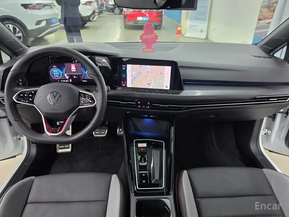 Фото 7 - Volkswagen Golf