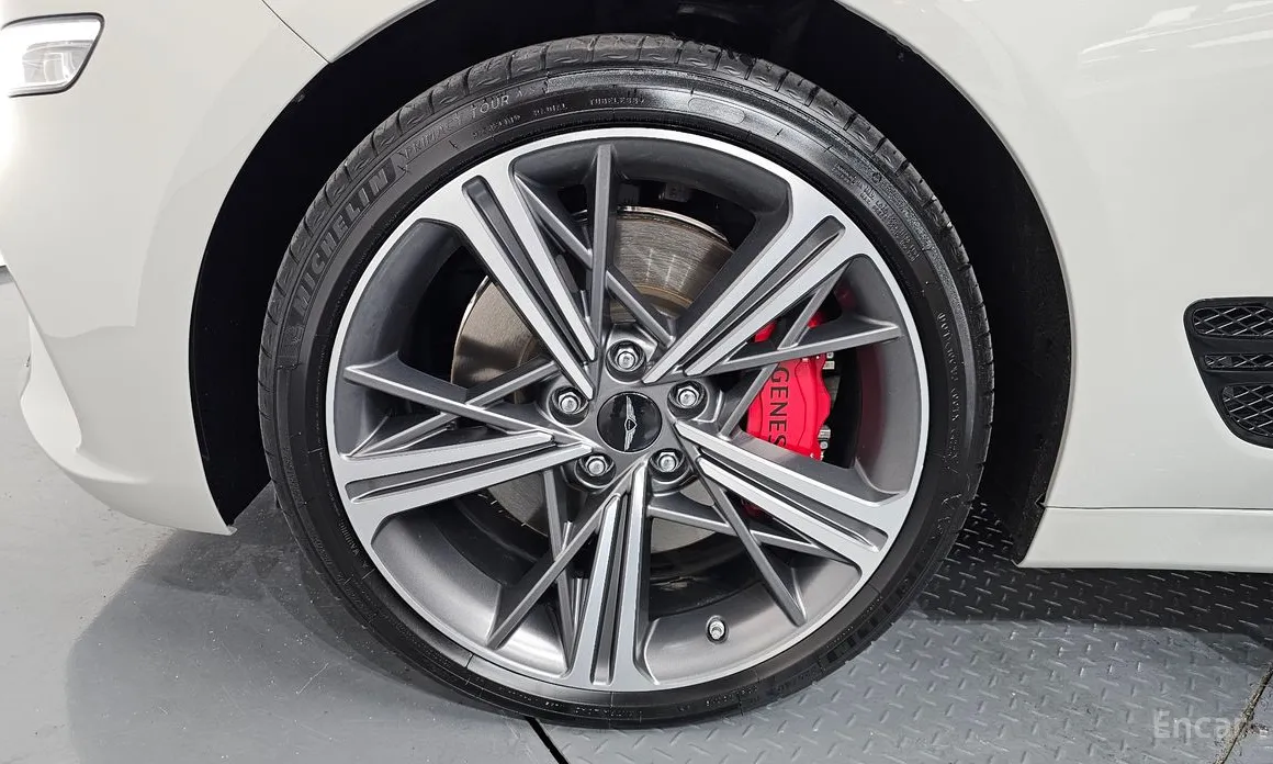 Genesis G70 2020 Gasoline 3.3T 4WD