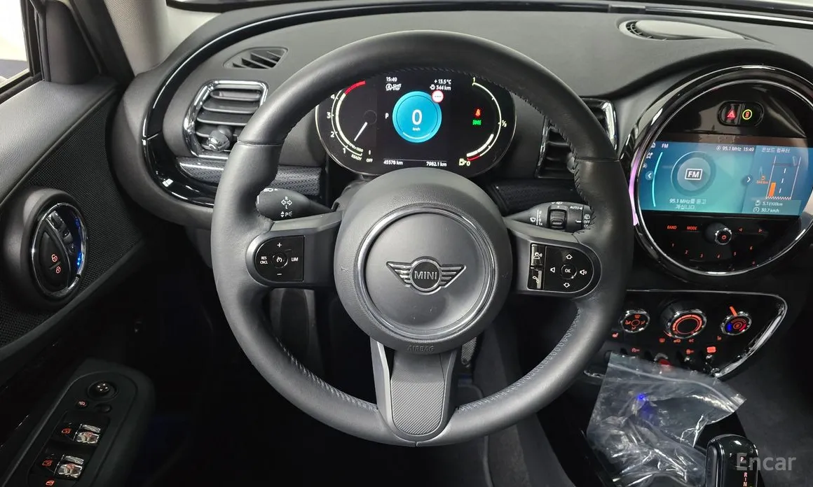 Photo 13 - Mini Clubman