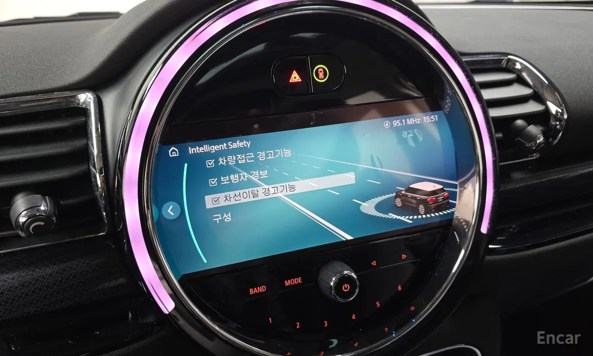 Photo 16 - Mini Clubman