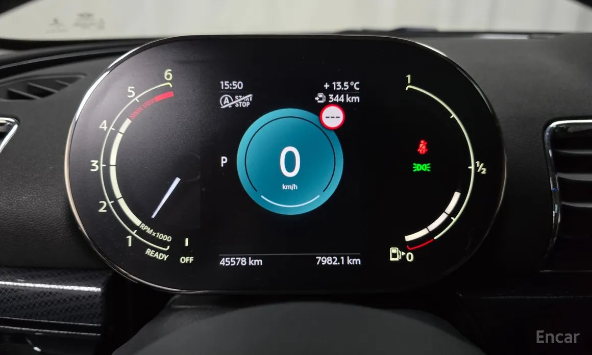 Photo 8 - Mini Clubman