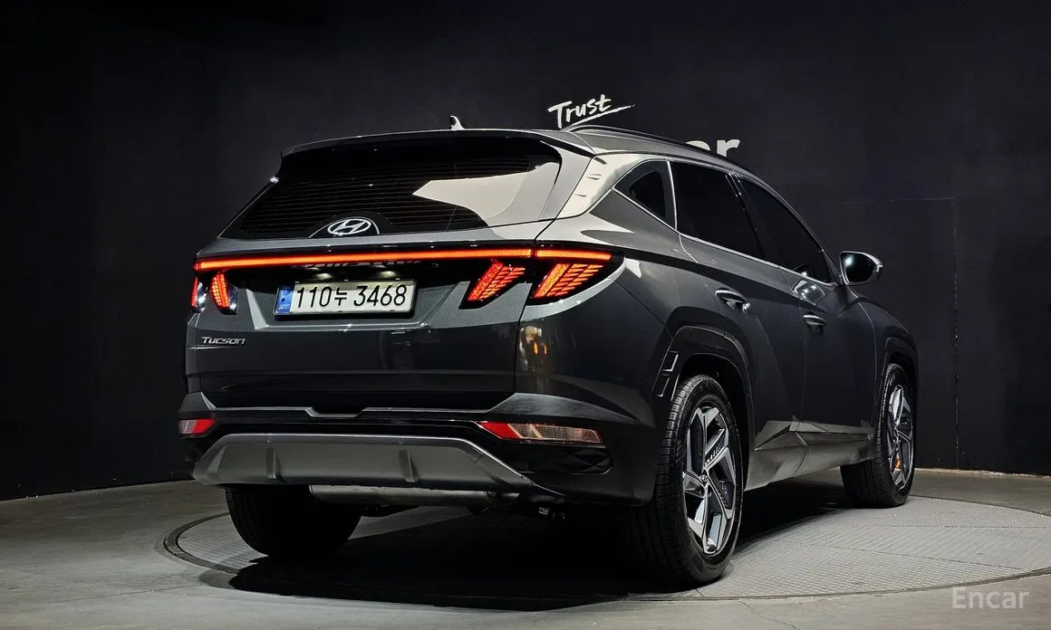 Фото 2 - Hyundai Tucson