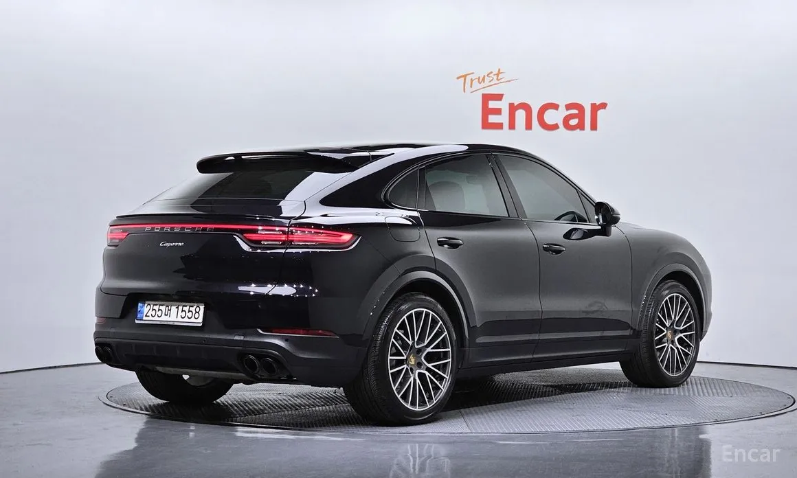 Фото 2 - Porsche Cayenne