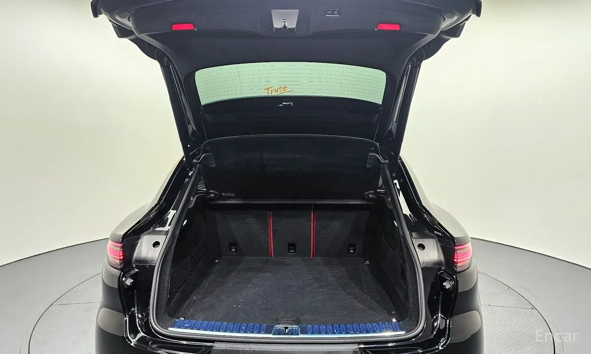 Фото 20 - Porsche Cayenne