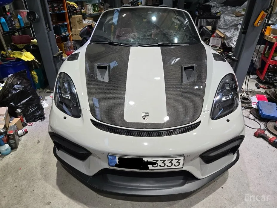 Фото 2 - Porsche 718