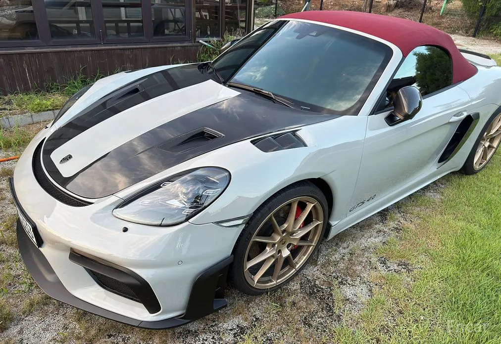 Фото 3 - Porsche 718