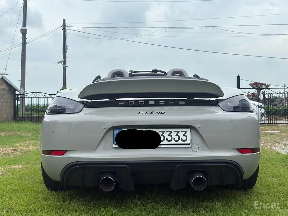 Фото 8 - Porsche 718