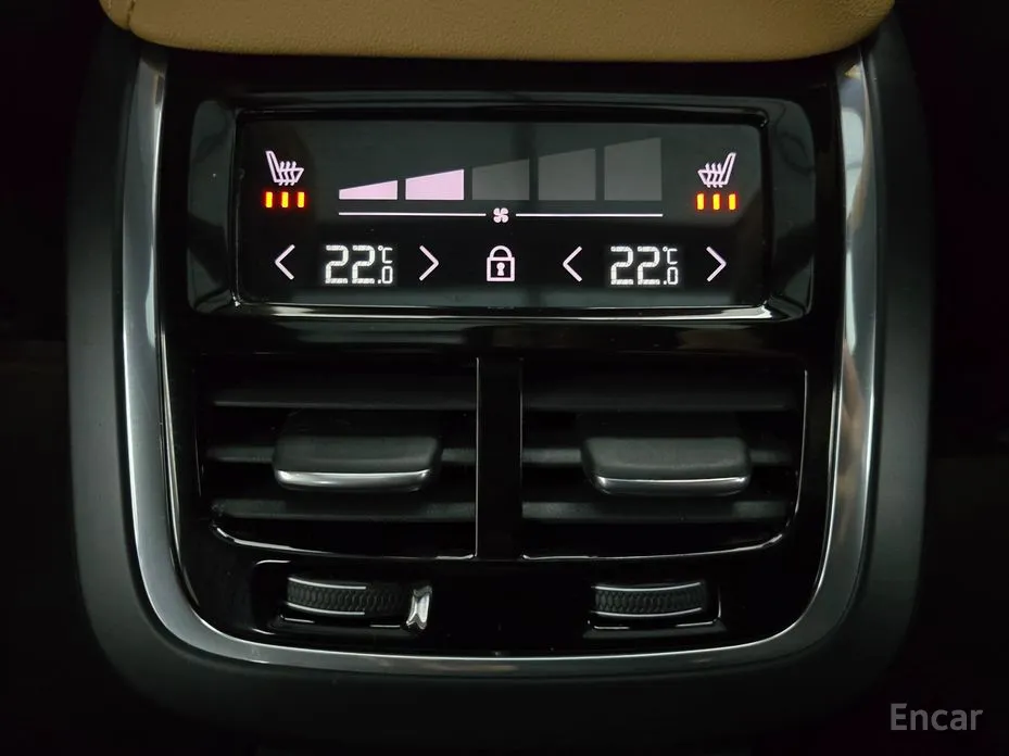 Фото 18 - Volvo S60