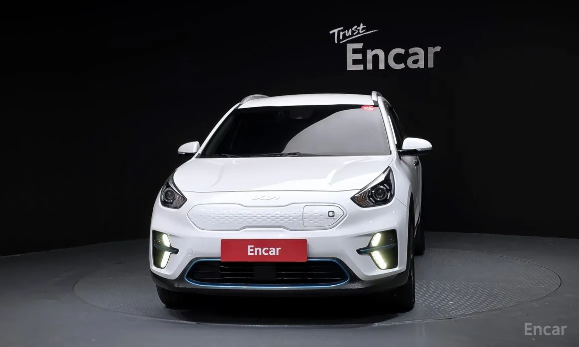 Фото 3 - Kia Niro