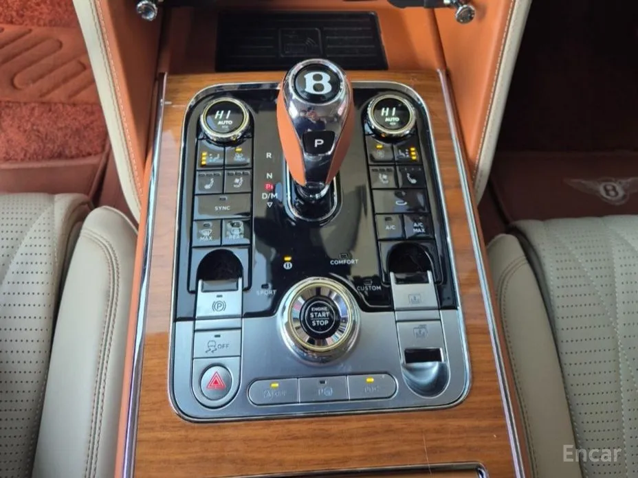 Фото 14 - Bentley Flying Spur