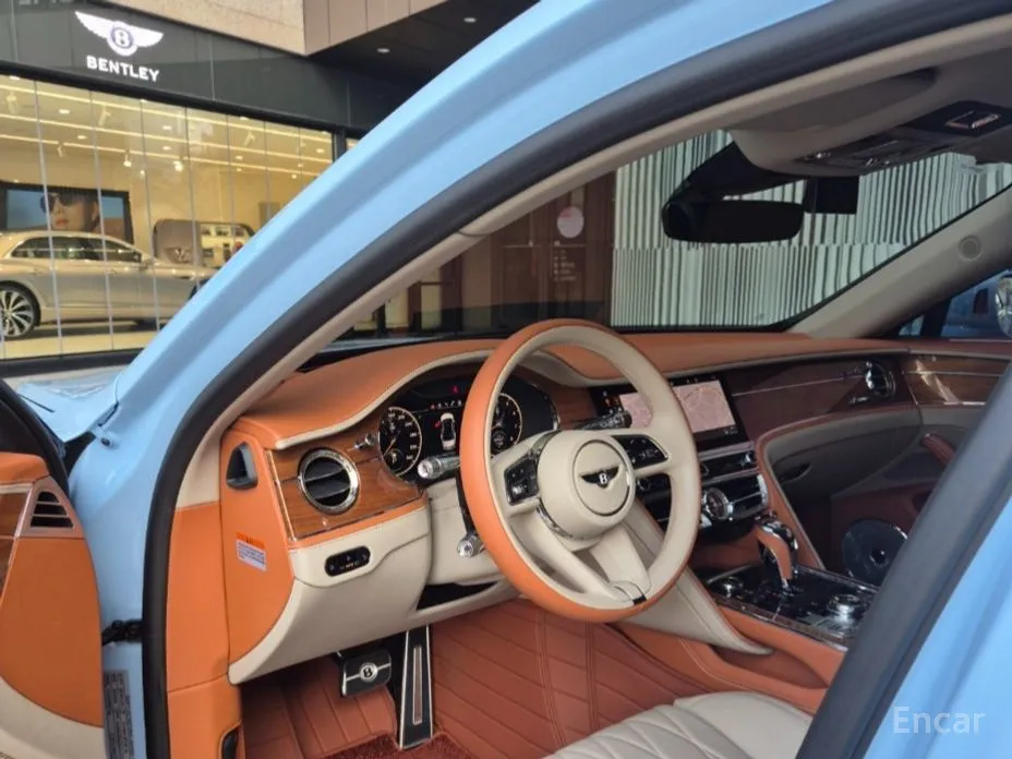 Фото 7 - Bentley Flying Spur