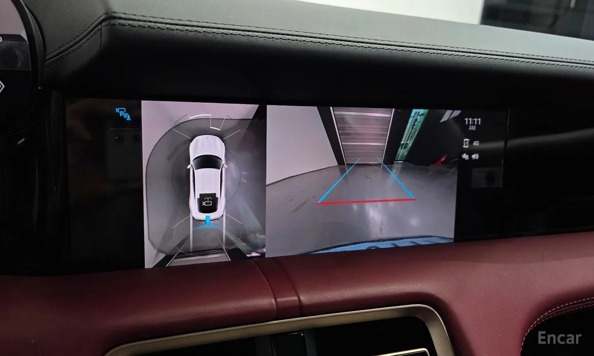 Фото 15 - Porsche Taycan