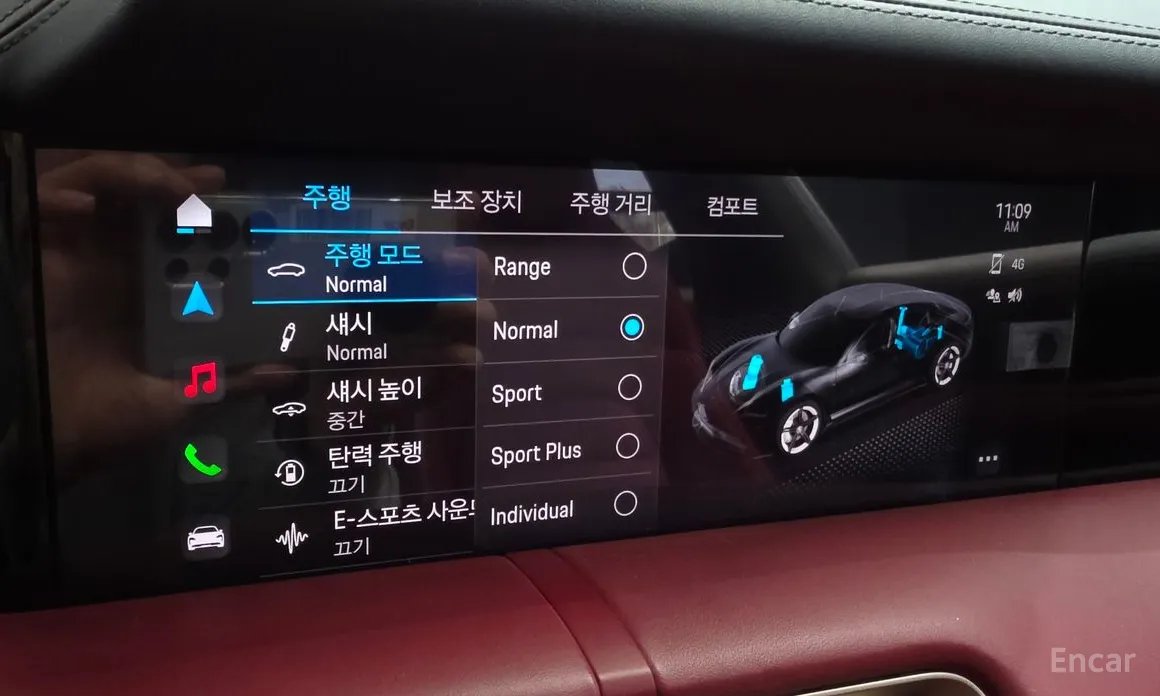 Фото 17 - Porsche Taycan