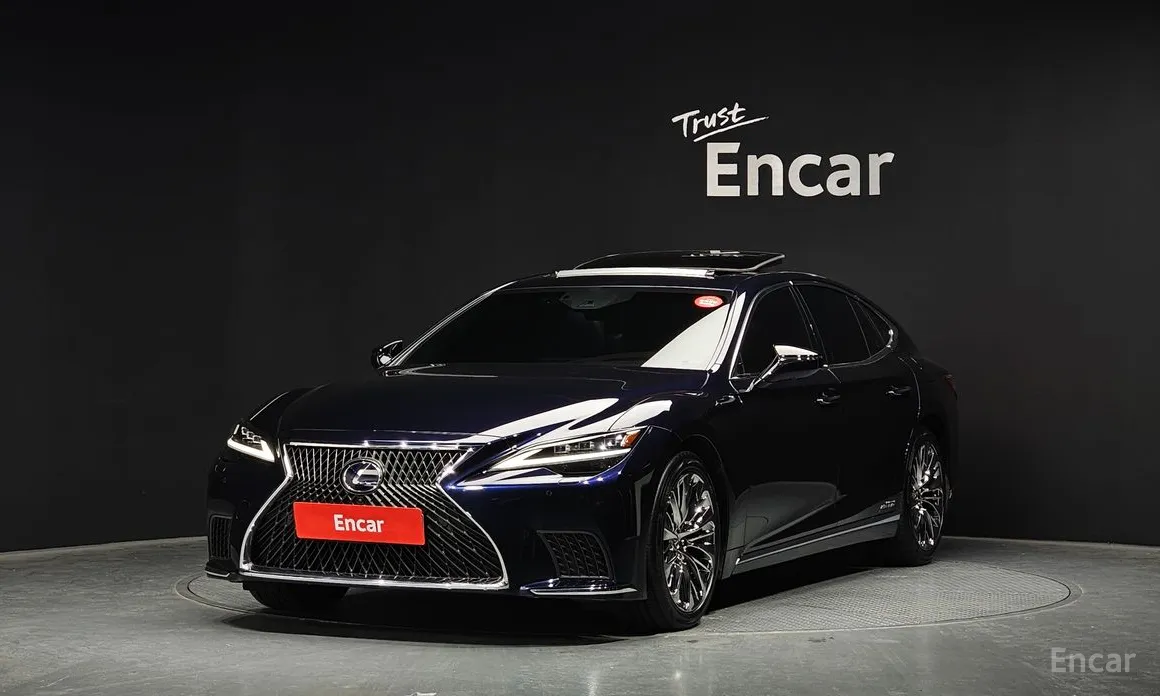 Фото 1 - Lexus LS