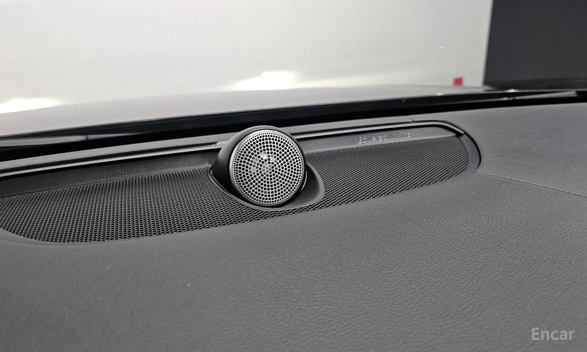 Фото 16 - Volvo S90