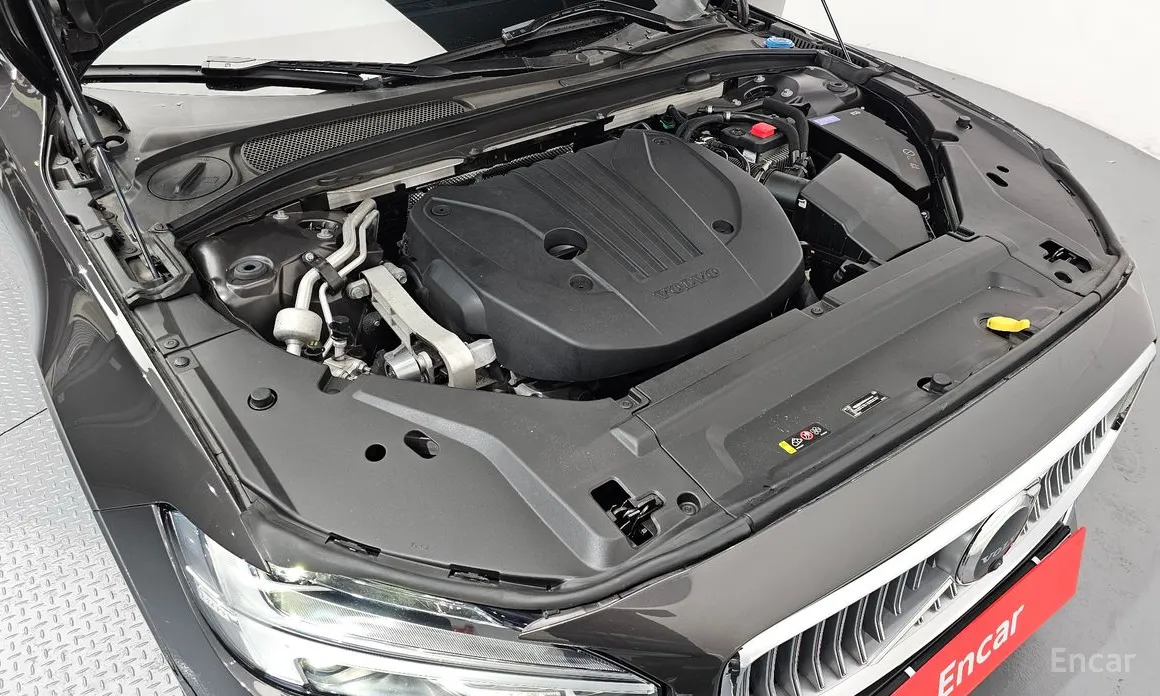 Фото 6 - Volvo S90