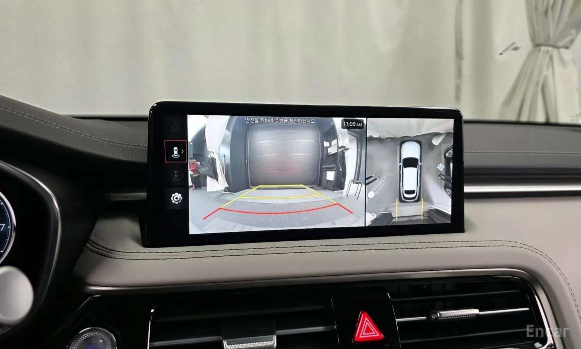 Фото 15 - Genesis G70