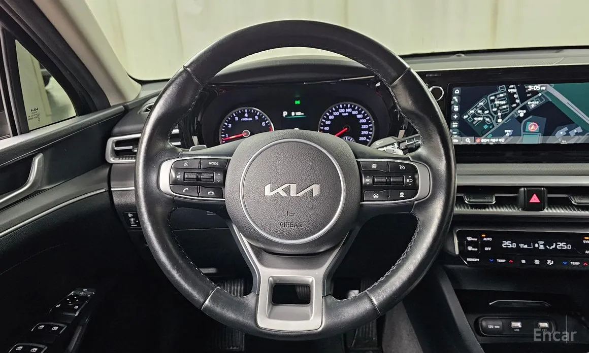 Фото 13 - Kia K5