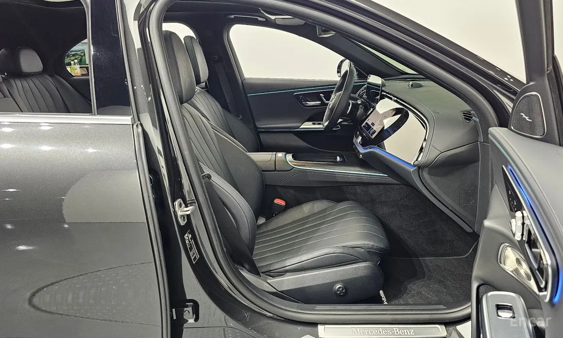 Фото 10 - Mercedes-Benz E-Class