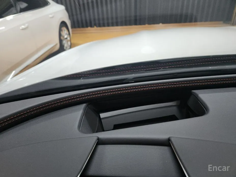 Фото 10 - Mercedes-Benz SL-Class