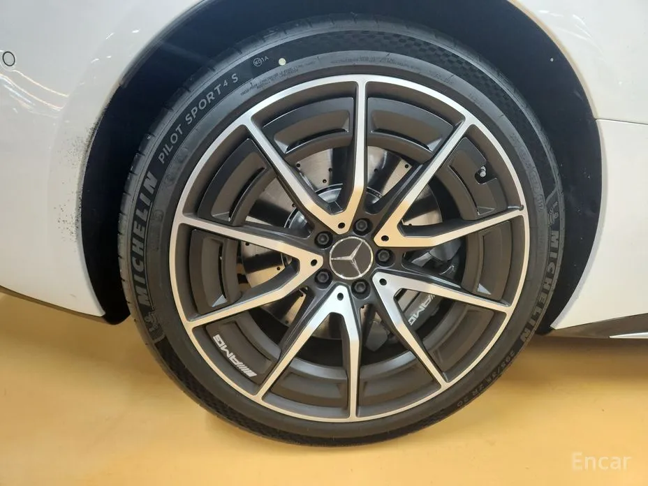 Фото 5 - Mercedes-Benz SL-Class