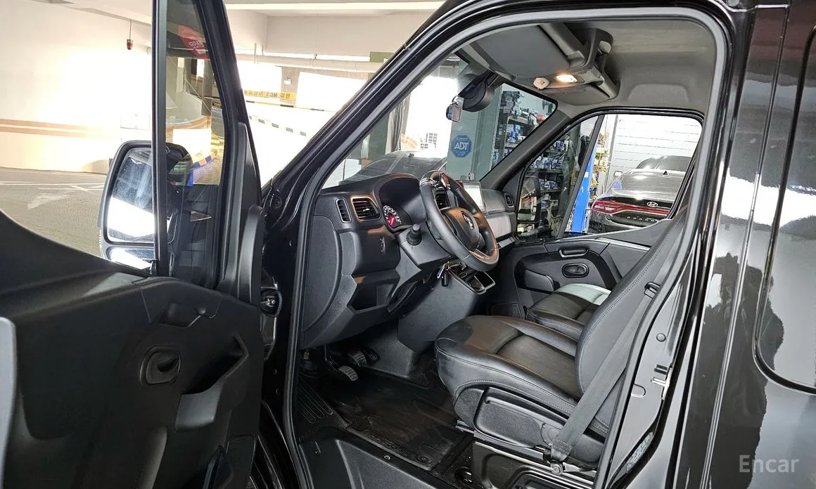 Photo 10 - Renault Master