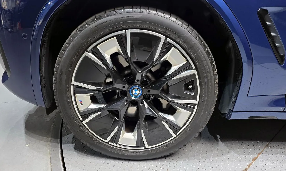 BMW iX3 2021 M Sports