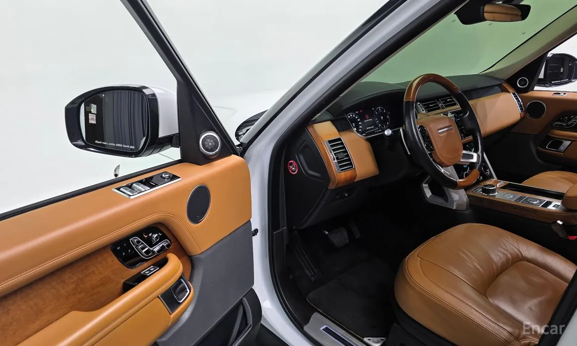 Фото 13 - Land Rover Range Rover