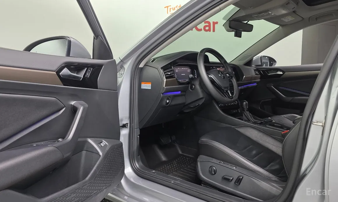 Фото 12 - Volkswagen Jetta