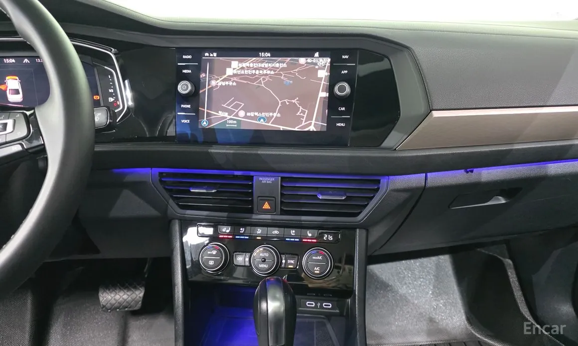 Фото 15 - Volkswagen Jetta