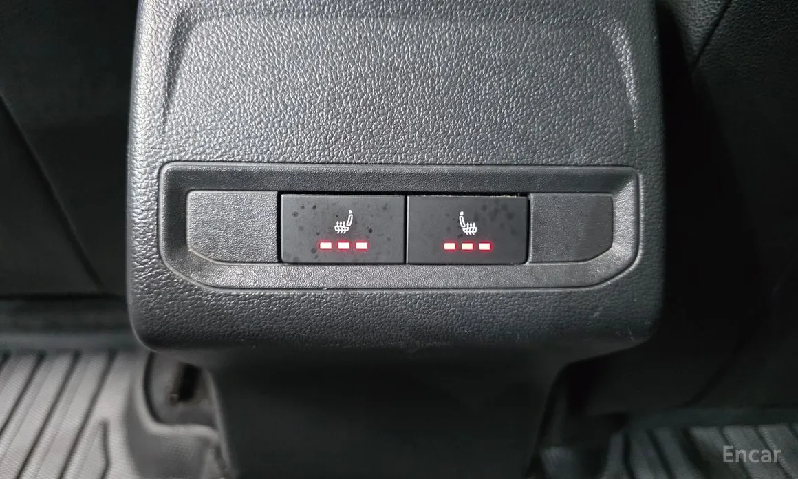 Фото 18 - Volkswagen Jetta