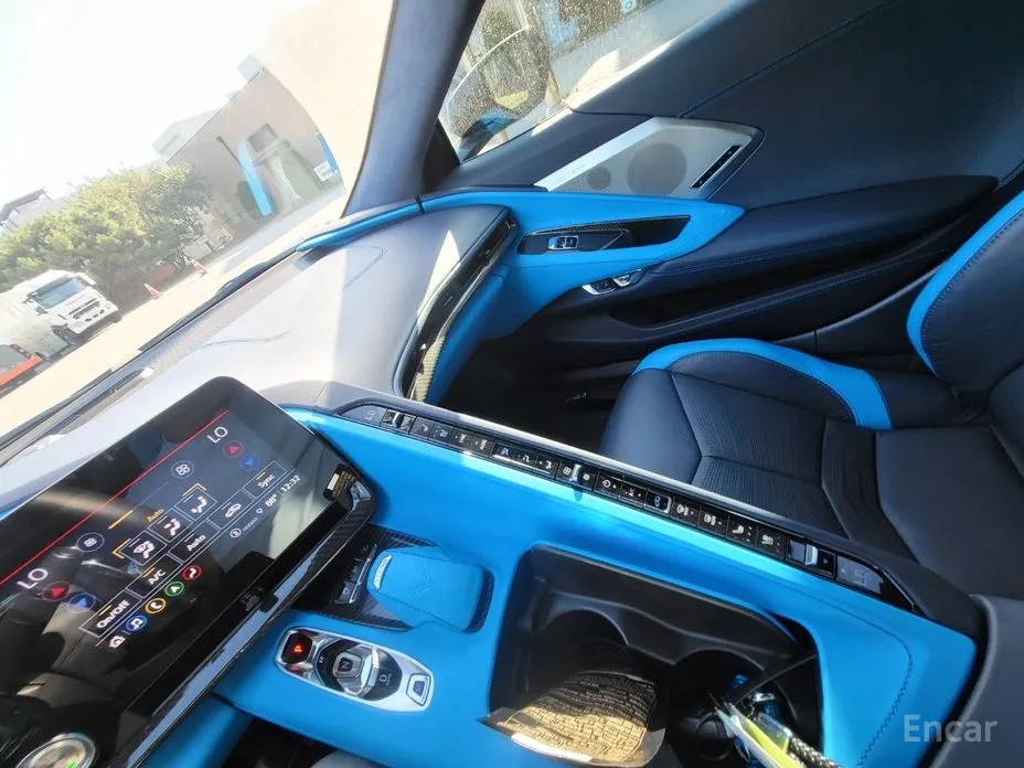 Фото 12 - Chevrolet Corvette