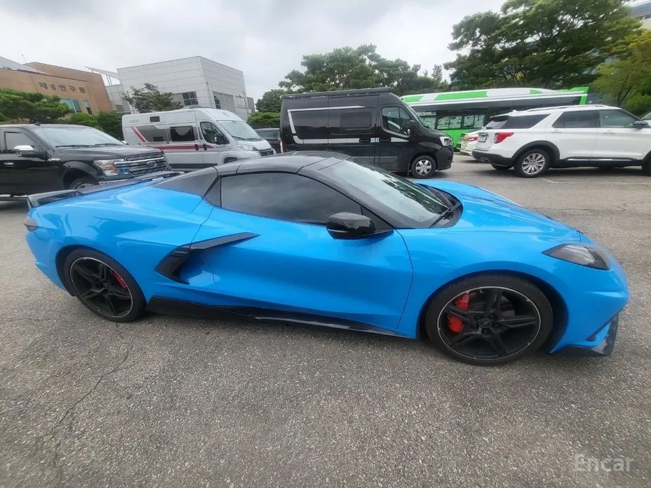 Фото 6 - Chevrolet Corvette