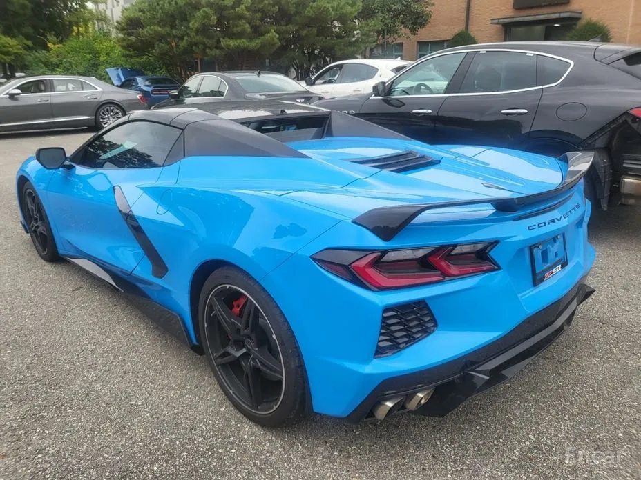 Фото 9 - Chevrolet Corvette