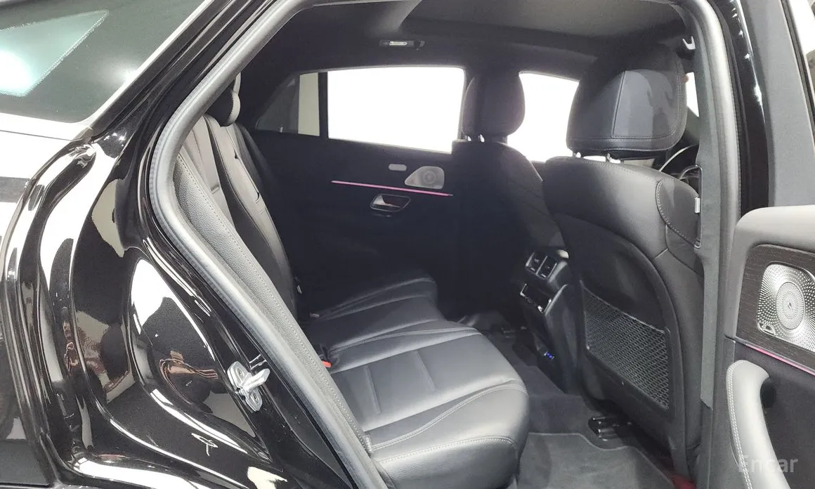 Photo 12 - Mercedes-Benz GLE-Class