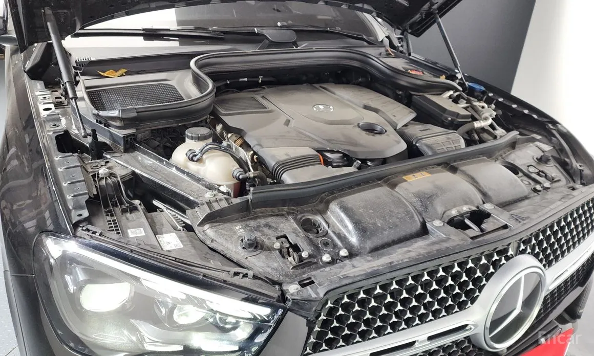 Photo 6 - Mercedes-Benz GLE-Class