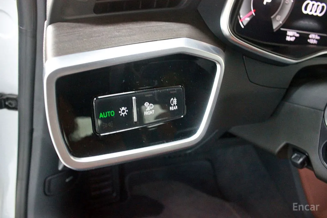 Фото 11 - Audi A7