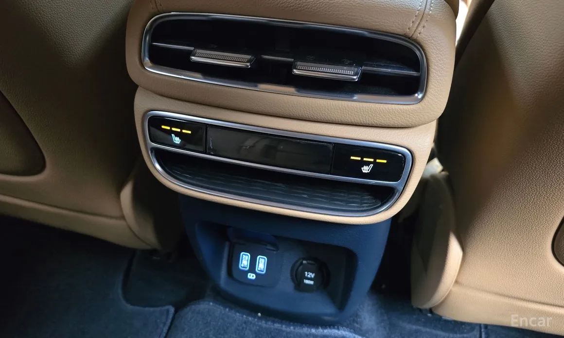 Фото 19 - Genesis GV80