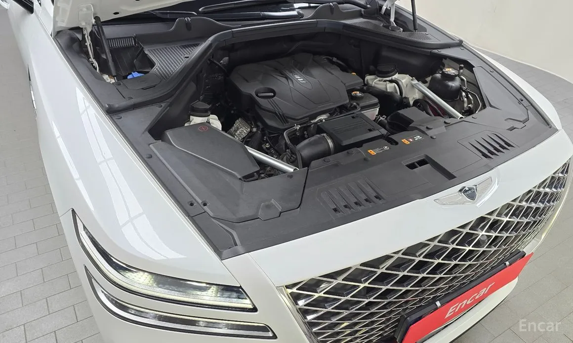 Фото 6 - Genesis GV80