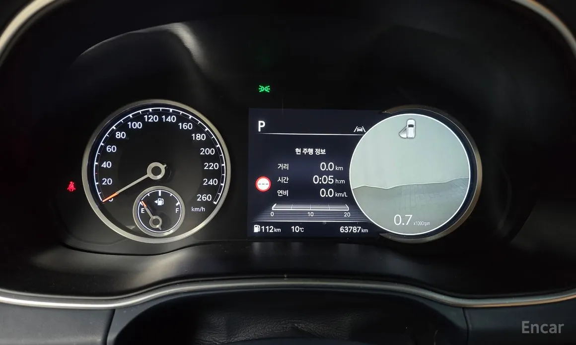 Фото 8 - Genesis GV80